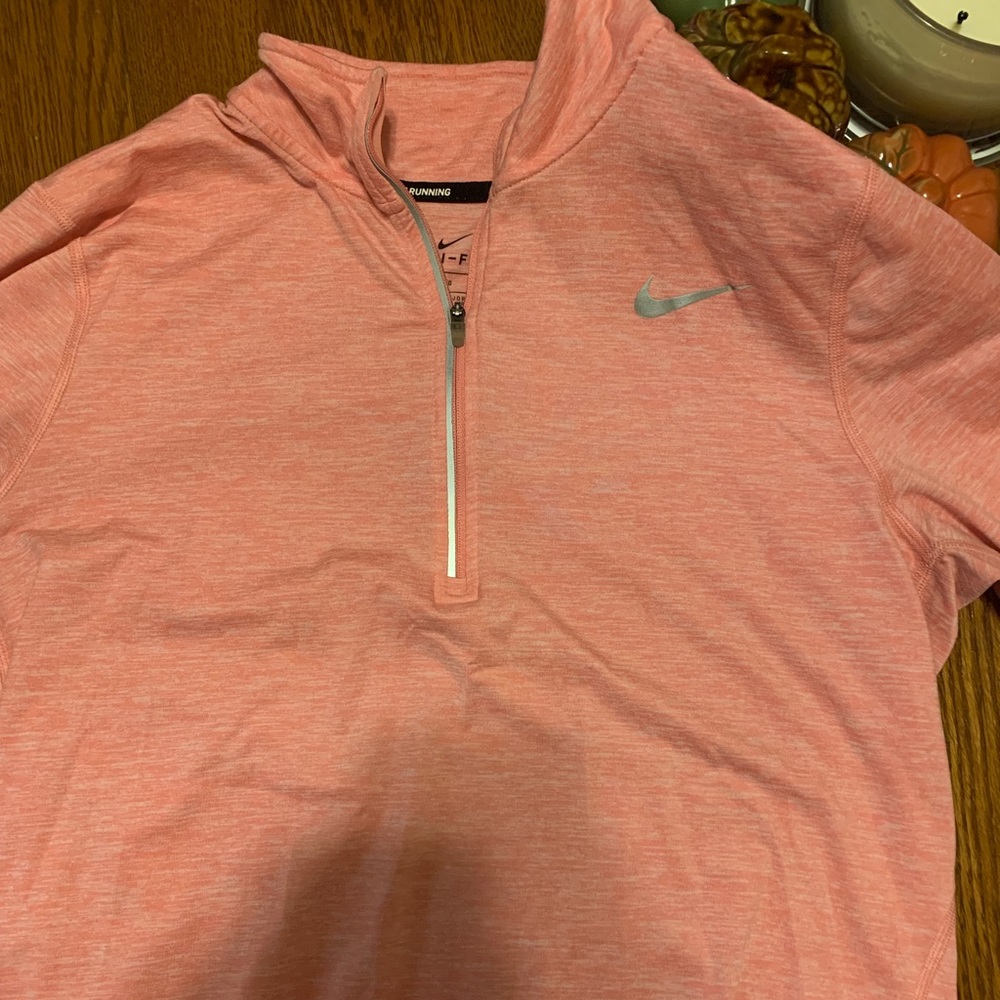 Nike pullover